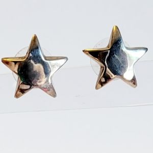 Star Earrings, Vintage Sterling Silver Puffy Star ⭐️ Post Earrings.